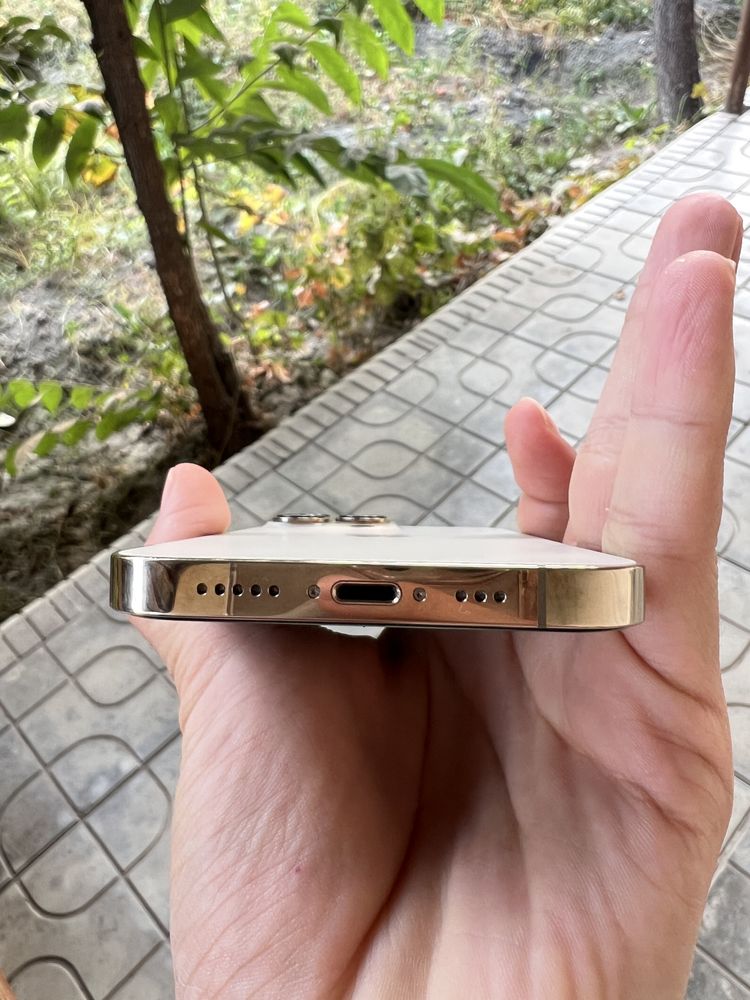 Iphone 13 pro gold sotiladi