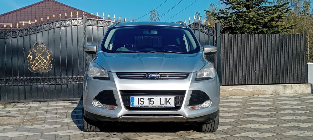 Vând Ford Kuga second hand