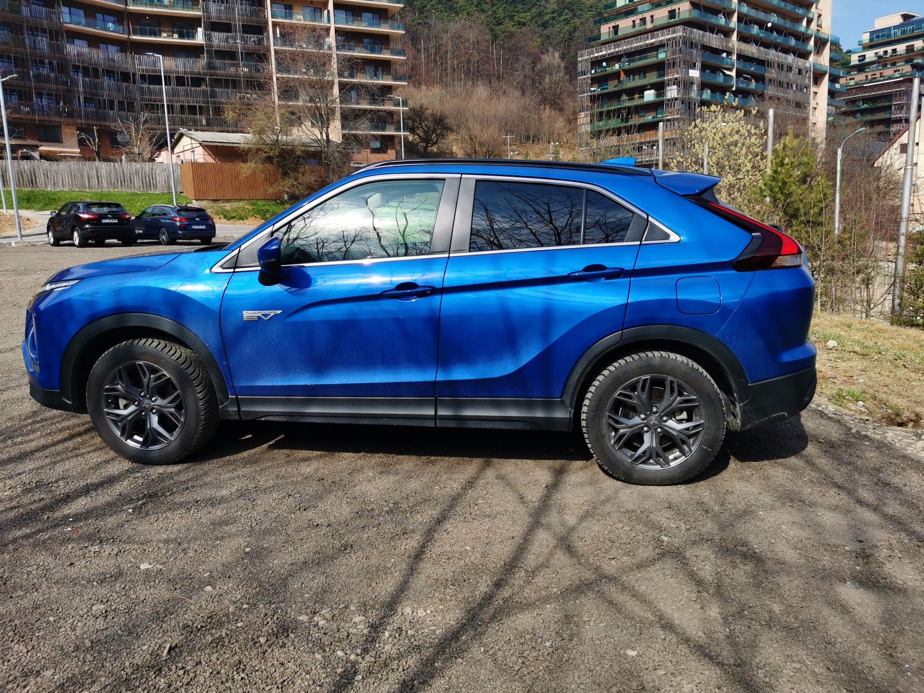 Vând Mitsubishi Eclipse Cross PLUG-IN HIBRID 4WD 197CP