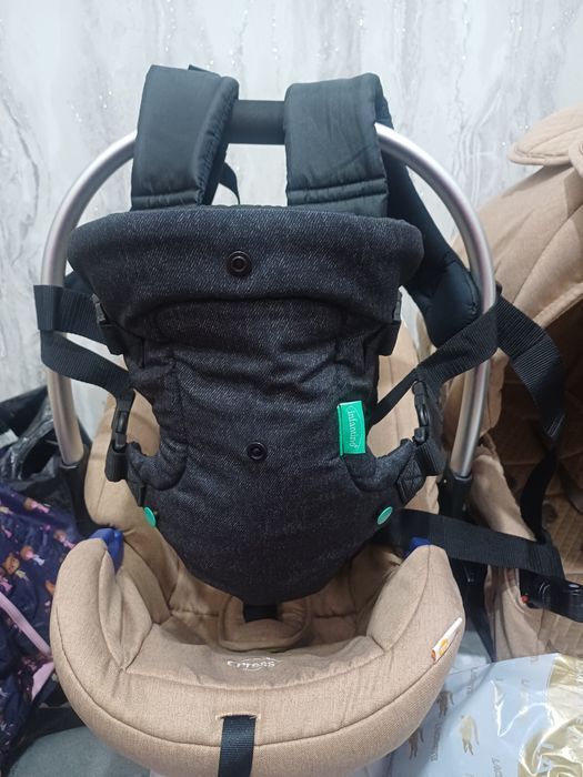 Продаётся фирменный новый кенгуру