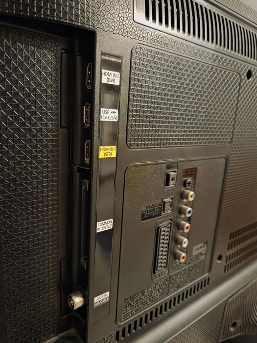 Televizor Samsung 80cm, NON-smart