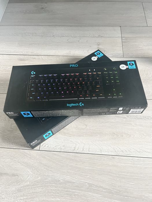 Tastatura gaming logitech G pro , iluminare RGB GX blue