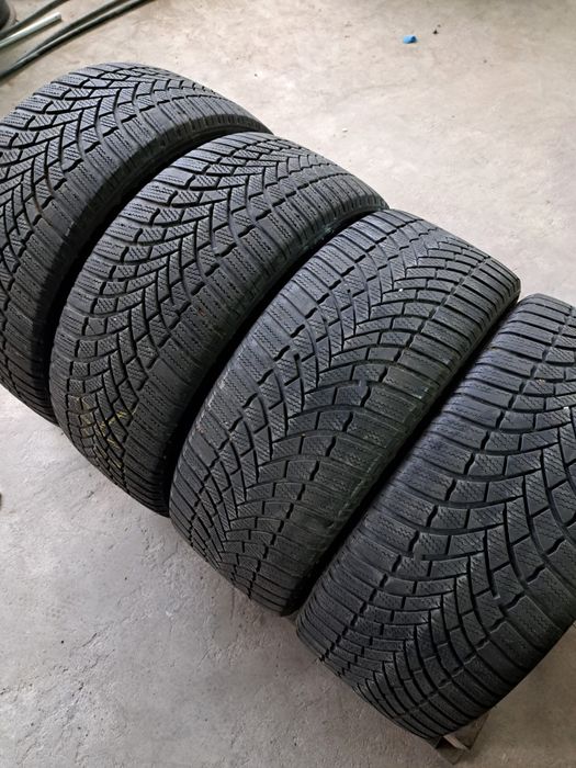 4 anvelope iarnă 235 45 r18 Bridgestone