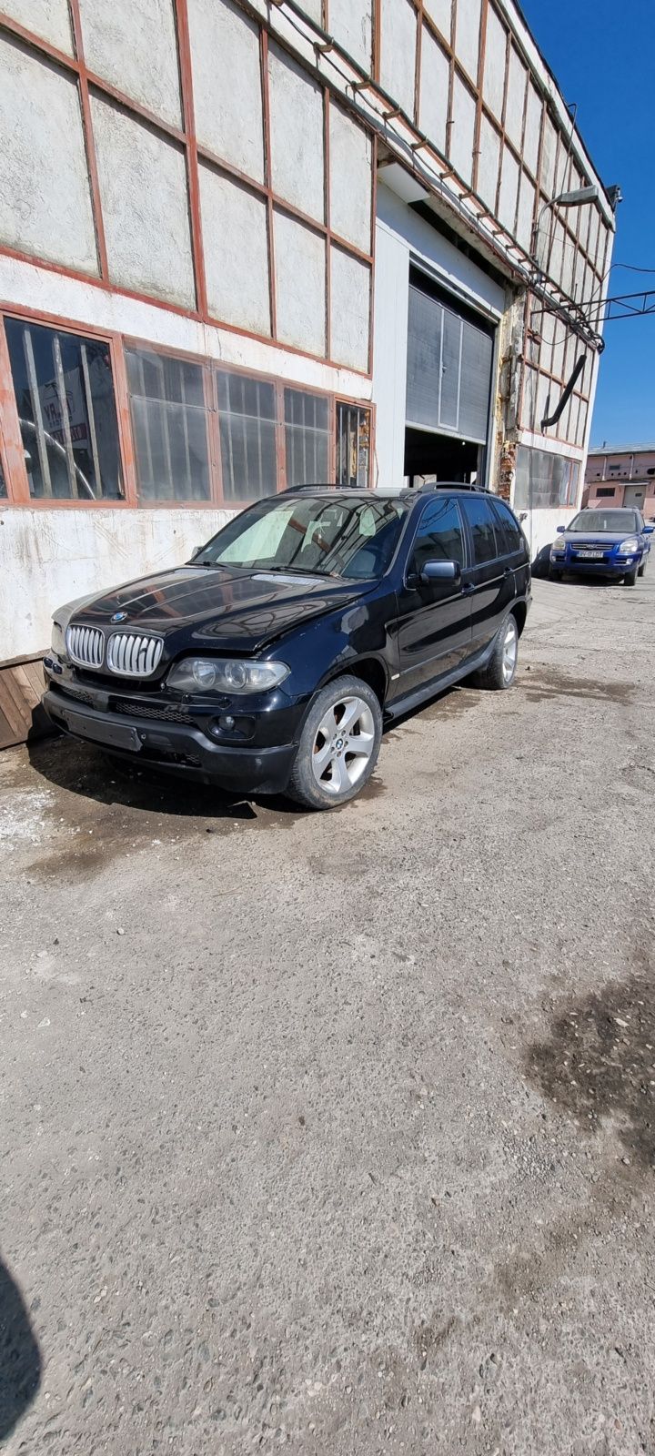 Dezmembrez bmw x5 e70 și e53