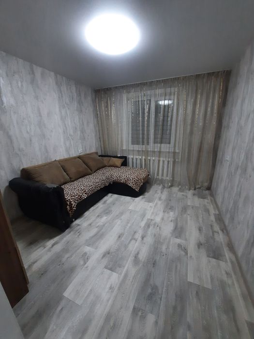 Сдам 2х-ком квартиру в районе 8-школы