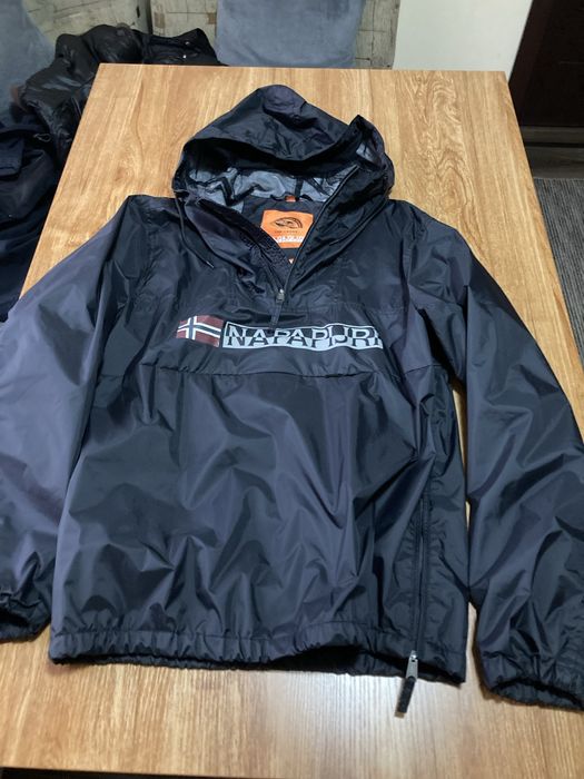 Мъжка оригинална ветровка Napapijri