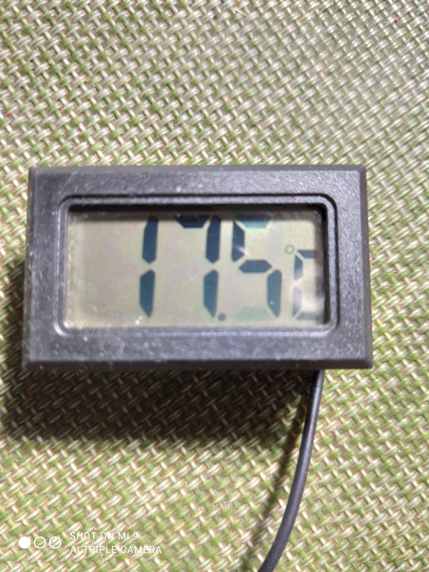 Термометр цифровой электронный.