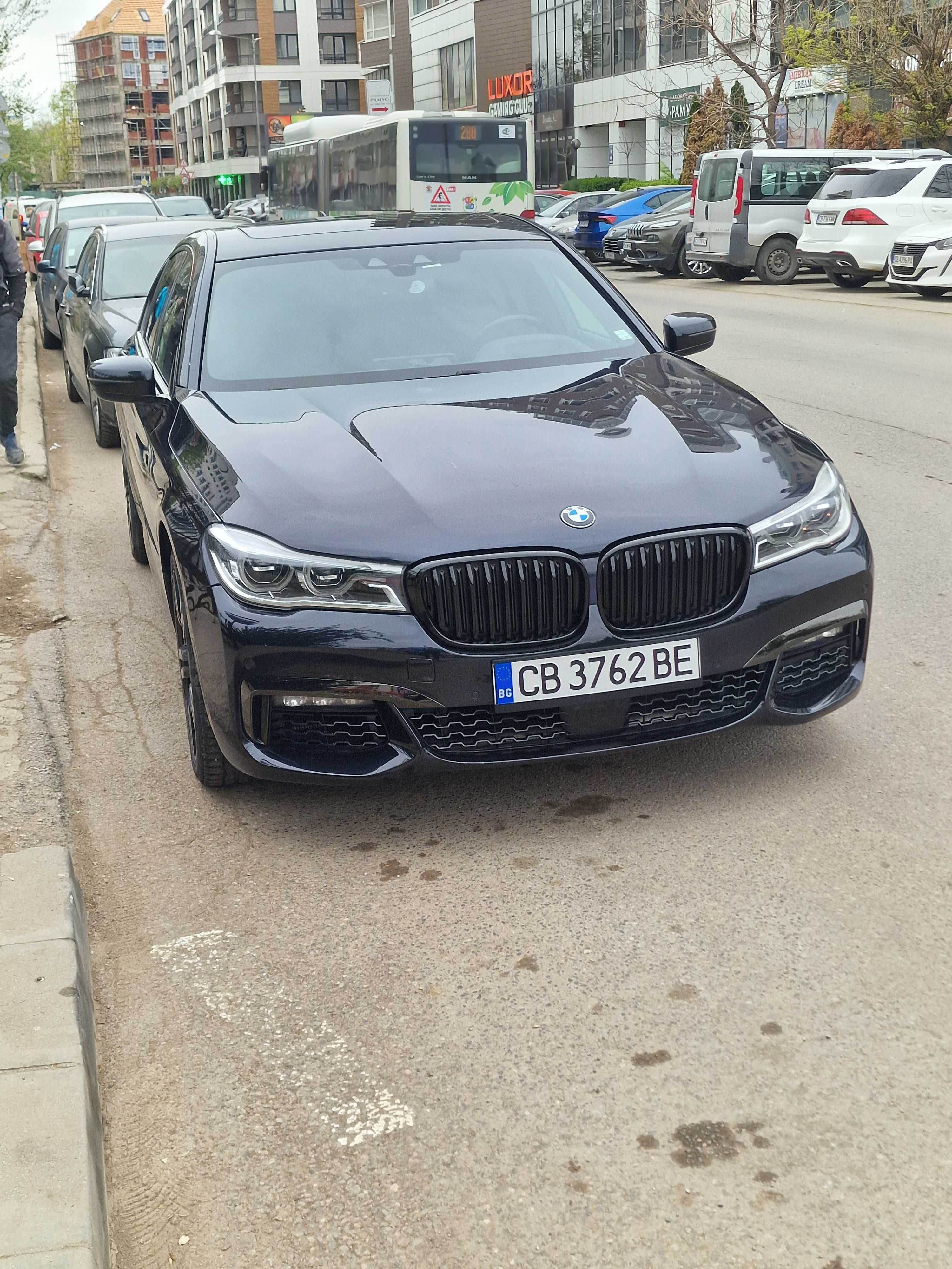 BMW 750 i X DRİVE 130 000km. 2019г.