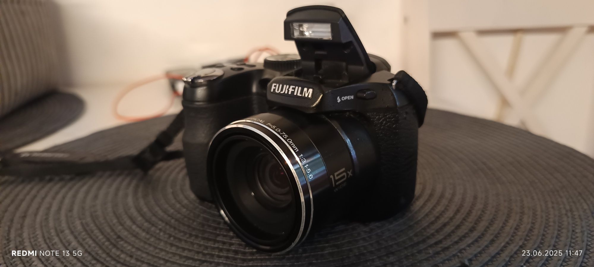 Aparat foto Fujifilm S1730