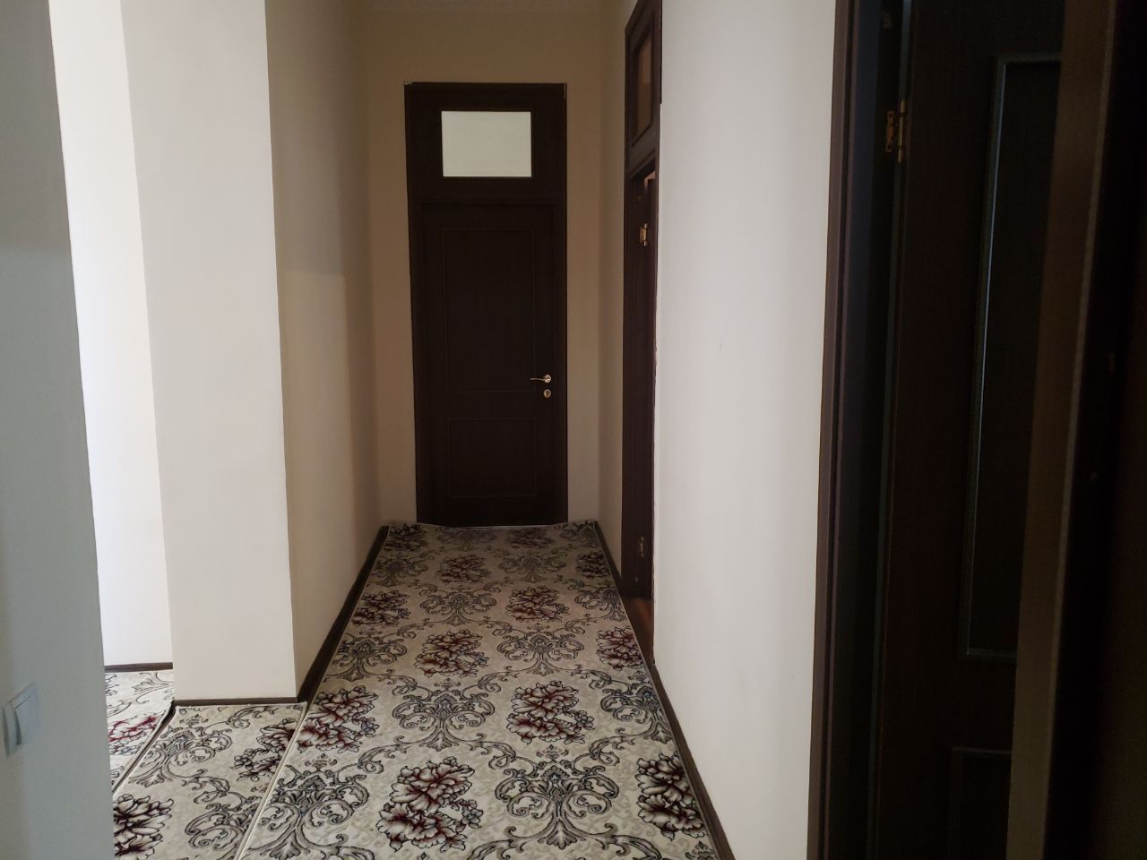 Kotej ijara beriladi 4 xonali