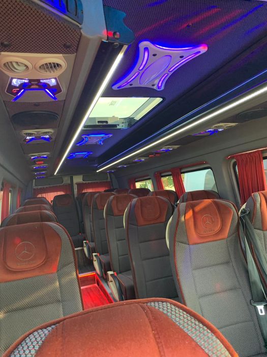 Transport persoane microbuze, autocare