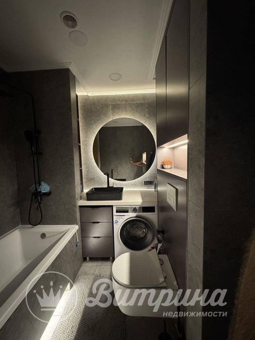 3 комнатная квартира с авторским ремонтом на Ферузе