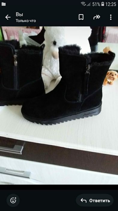 Продам женские  ботинки