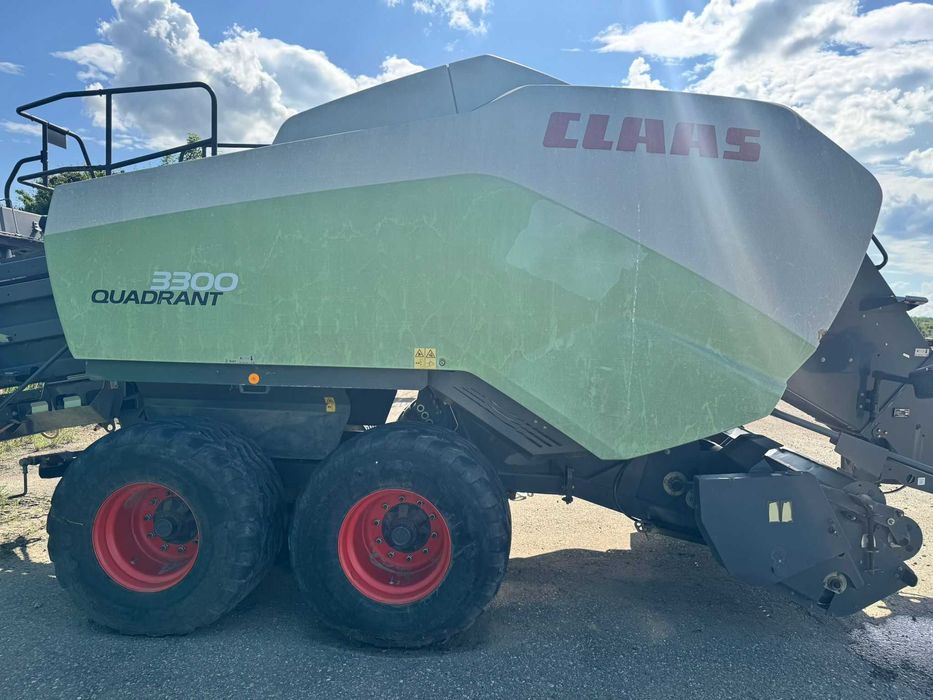 Presă de balotat pătrată mare CLAAS 3300