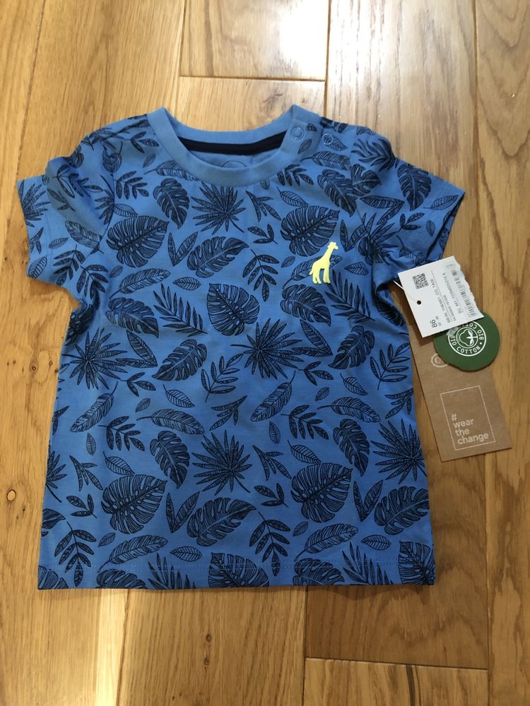 Tricou nou marimea 86 LC Waikiki