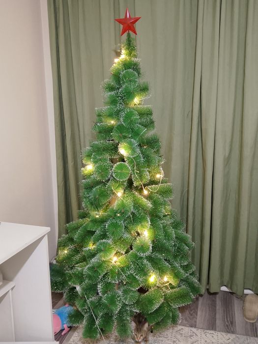 Ёлка продам новая новогодняя