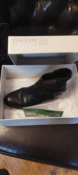 Дамски боти,37 номер,на нисък ток