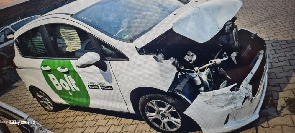 Bara spate Ford B-Max