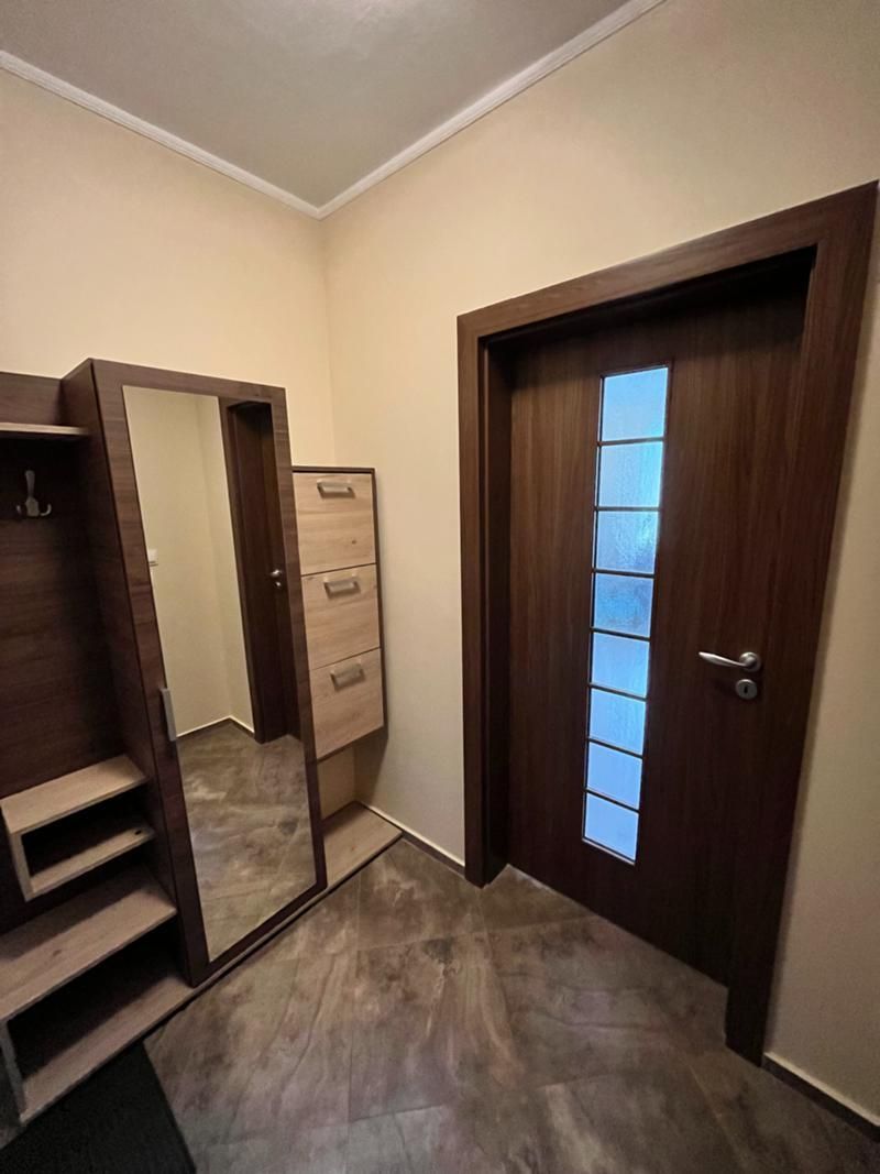Двустаен апартамент под наем в центъра на София, 2160176