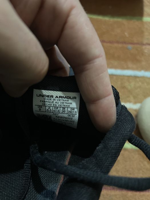 Under Armour UA Charged Assert 9