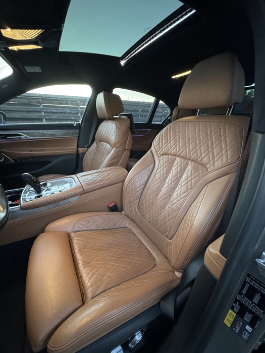 Bmw 745e //M Pachet //Plug in Hibrid // Dotari  varf // Avariat !!!