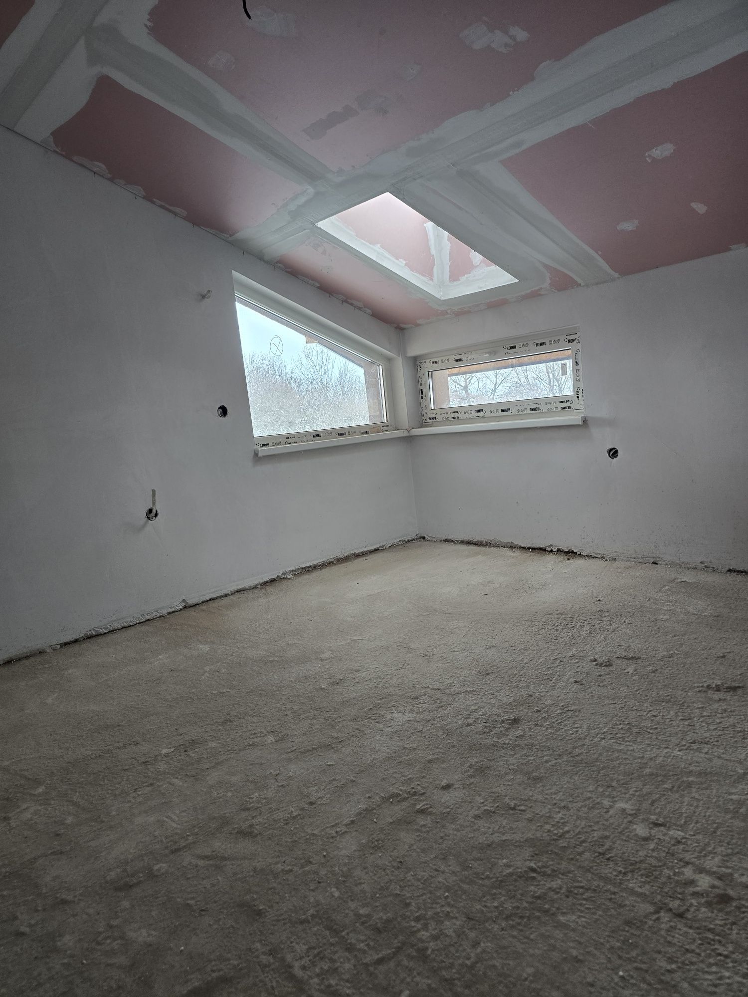 Продавам къща 160 кв. с. Житен  София