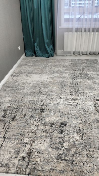 Продам ковёр, размер 2*3