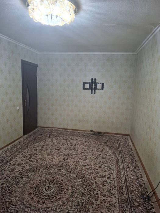 ЧИЛАНЗАР Е квартал, продаю 4 комн квартиру  Новза ( Хамза) метро