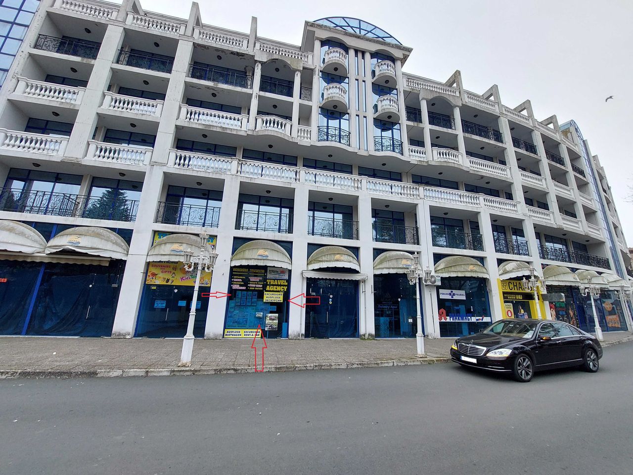 Продава се Магазин в к.к. Слънчев бряг - 35 кв.м за 1858 €/кв.м - Снимка #1