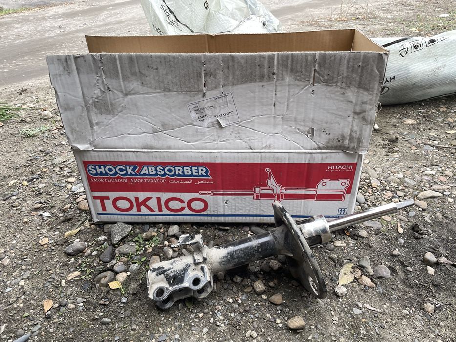 Амортизатор Tokico