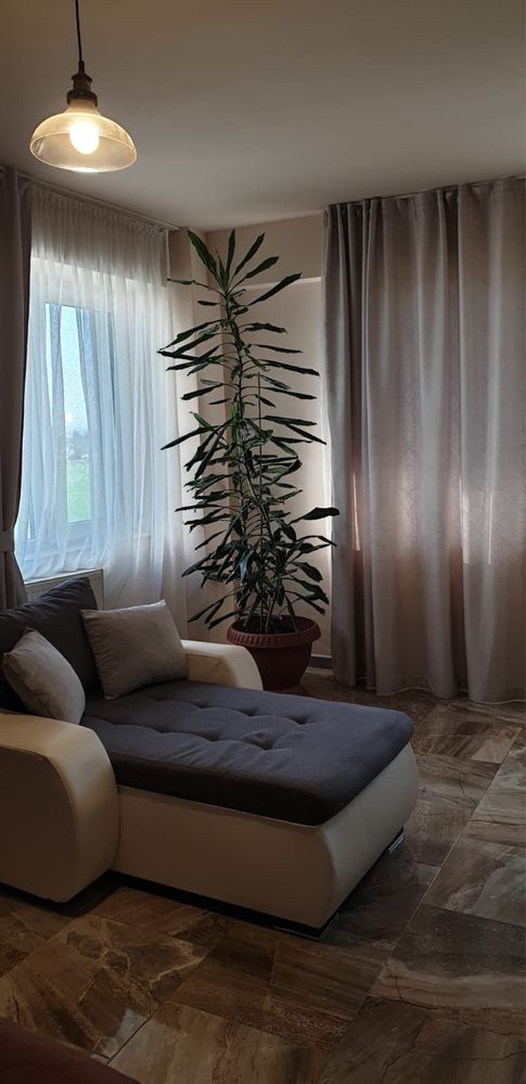 Apartament NOU de lux 3 cam. cazare regim hotelier cart. Nufarul Plaza