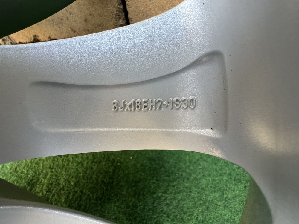 4 броя Джанти БМВ BMW Style 329 18 цола за F10 F11 F01 GT F07 e90 x1