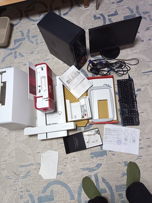 Швейная вышевальная машинка pfaff