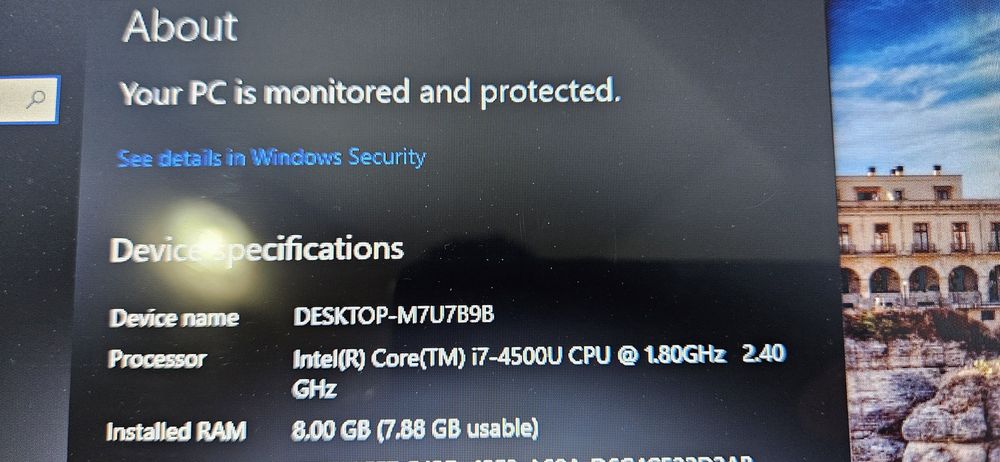 Vand schimb Laptop Dell inspiron procesor  i7