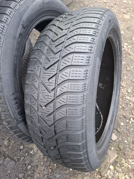 Vand 2 anvelope 195 55 17 pireli de iarna bune dot 2023