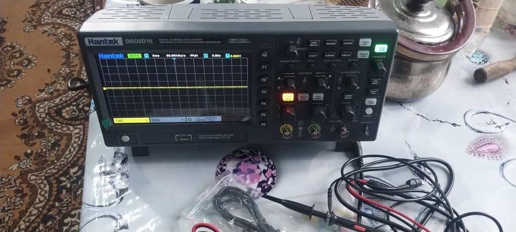 Осцилограф Hantek DSO2D15
