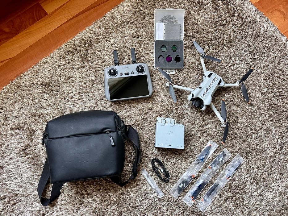 DJI Mini 4 Pro Fly More Combo+Set filtre ND16 Cadou