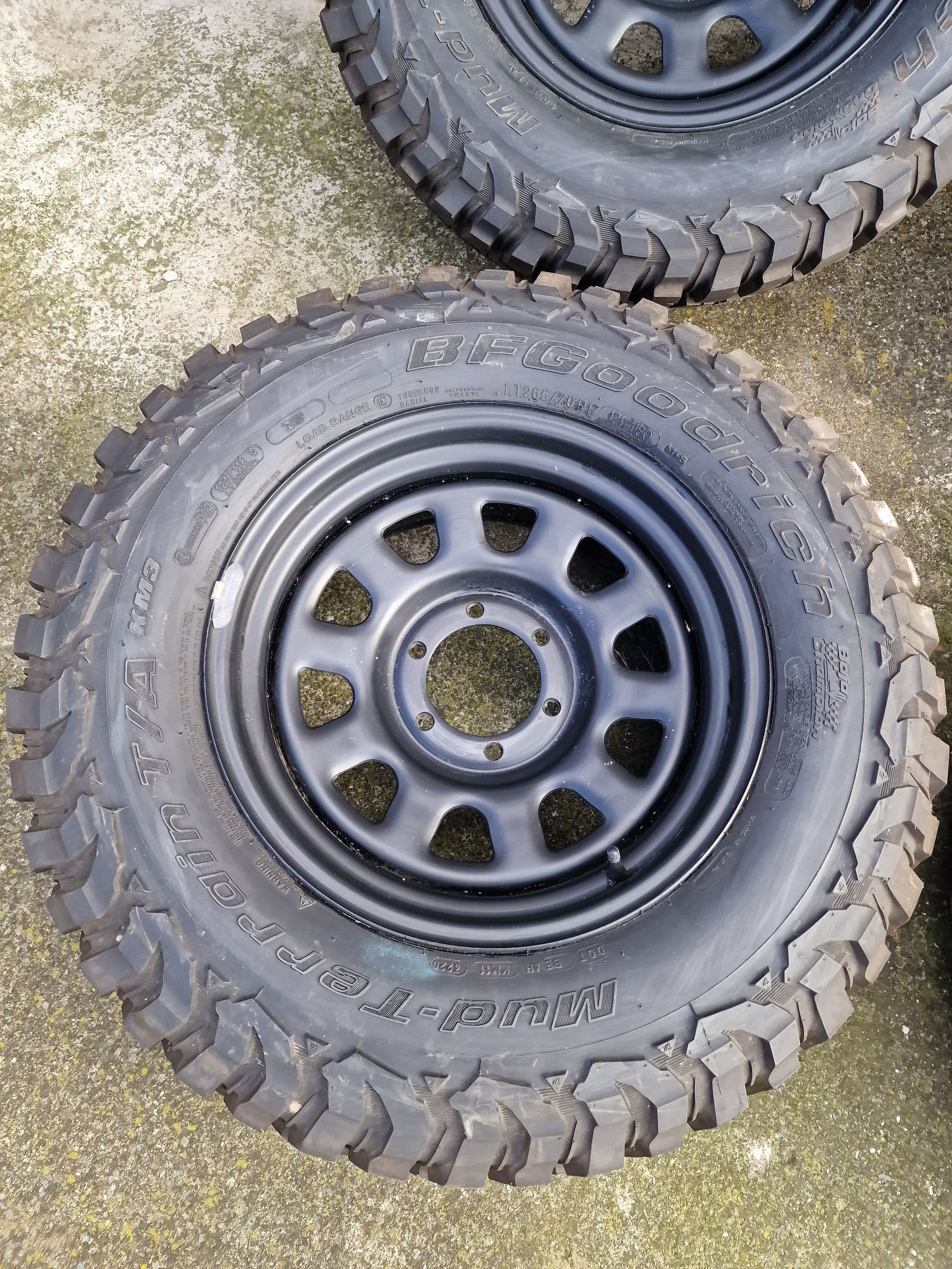 Гуми BFGoodrich 265/70 R17