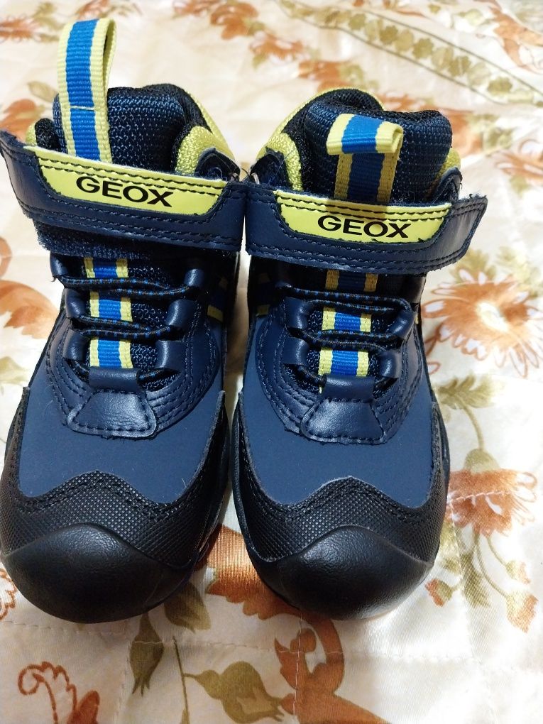 Детски боли Geox