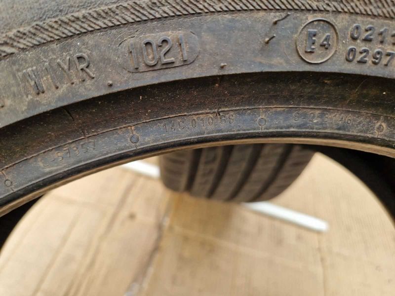 2 Barum R18 215/45
летни гуми
DOT1021