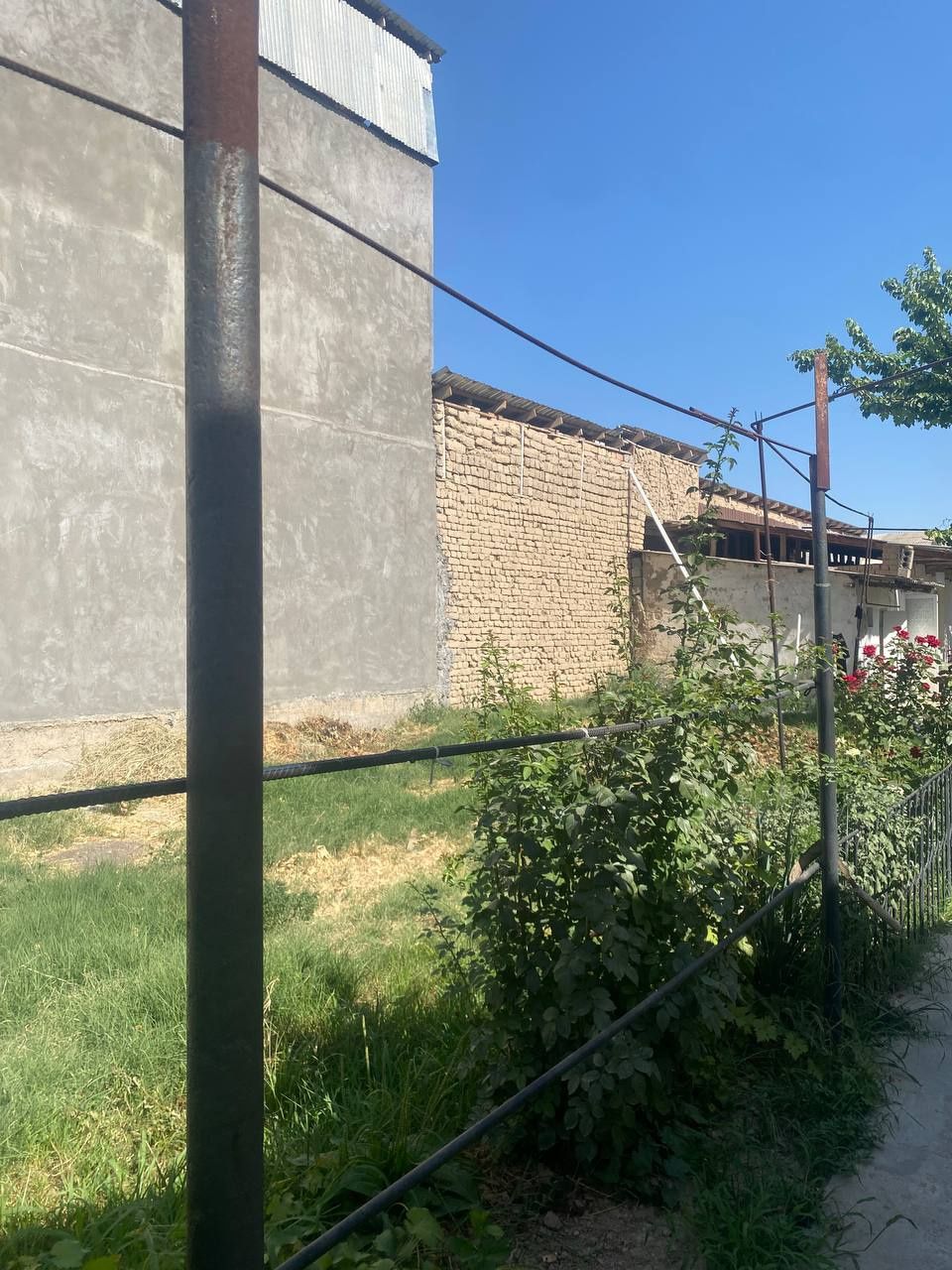 Продается участок 3 сотки 28.000$