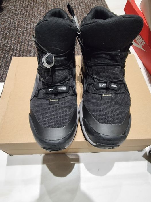 Спортни обувки Adidass gortex