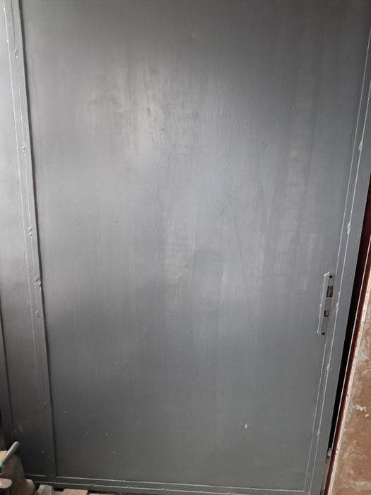 масина гаражна врата размер 240.см на 186.см