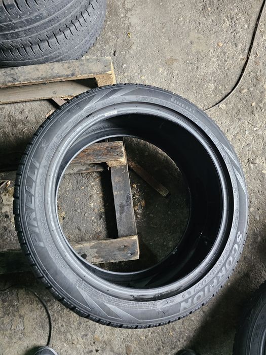 4 anvelope iarna 2x315 35 20 2x275 40 20 Pirelli Runflat 2019