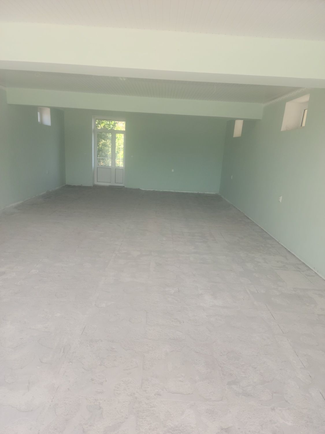 Bino birinchi qavat va podval ijaraga berilad 150 kvadrat metr
