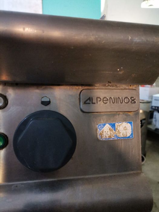 Професионална електрическа скара с шкаф трифазна