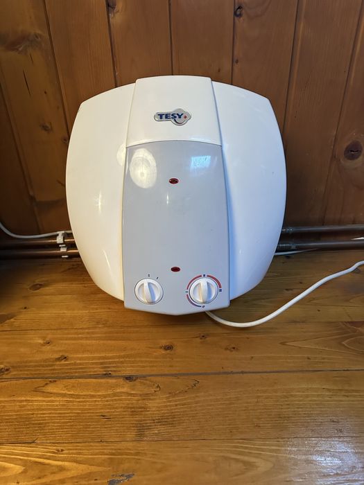 Vand boiler electric TESY