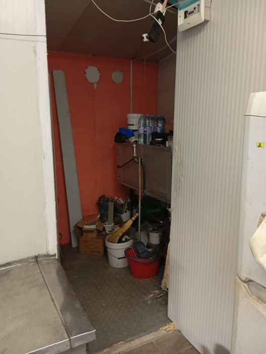 Павилион на топ място за фаст фууд или други дейности