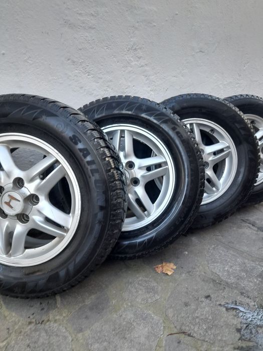 Гуми с джанти 15' от Honda Cr-v