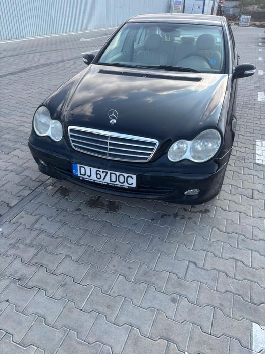 Mercedes C Class 180 Kompressor cu instalatie GPL
